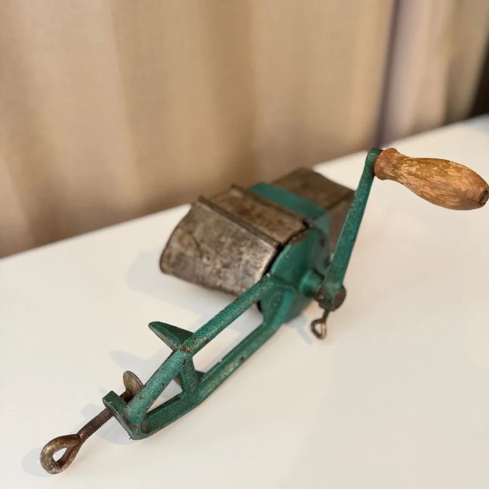 Vintage‎ Porkert Hand Crank Rotary Grater Teal Green Cast Iron Czechoslovakia